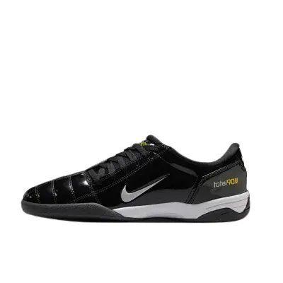 Nike total 90 football boots