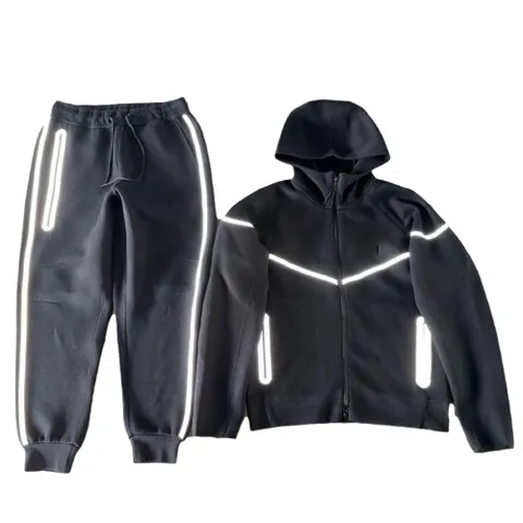 Reflective Nike Tech fleece