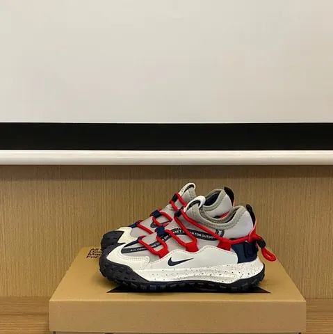 Nike children's Shoes