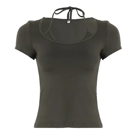 Strapless, square-neck tight short-sleeved shirt