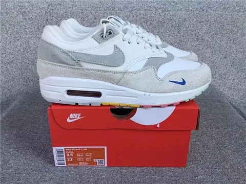 Nike Air Max 1 Sneakers