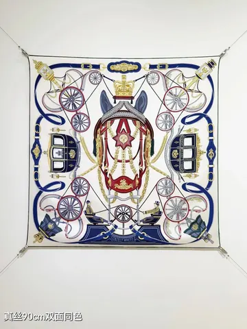 Hermès Scarf