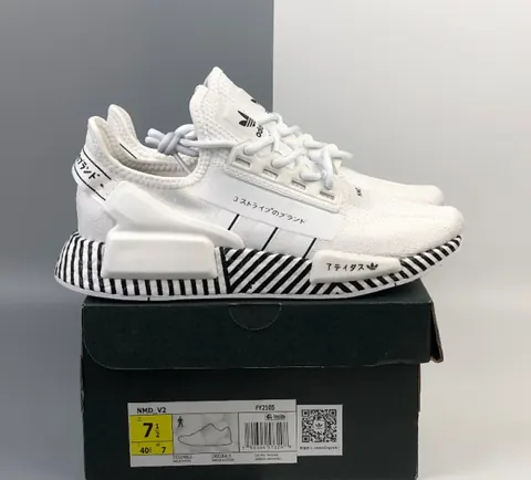 Adidas Originals Sneakers
