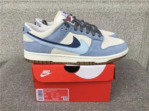 Nike Dunk Sneakers