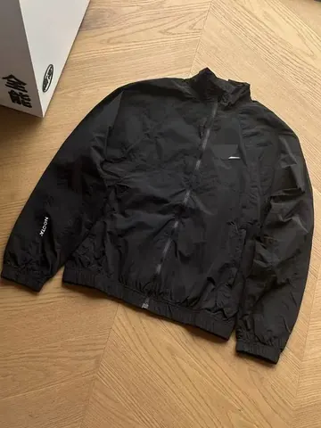 Nike Windbreaker Jacket