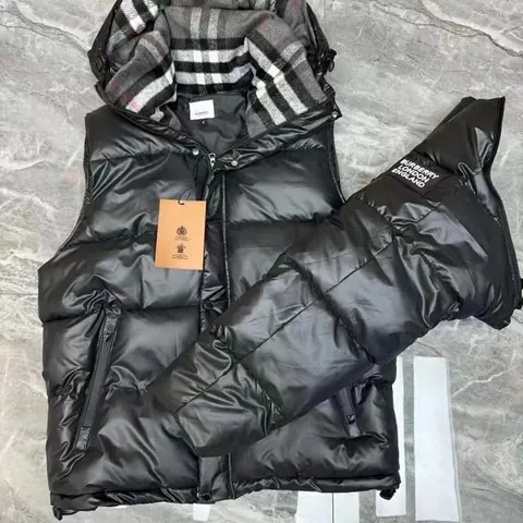 Budget Burberry Puffer Jacket
