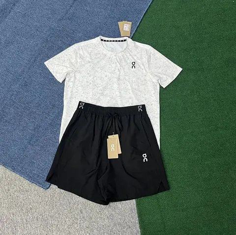 On Running Sports T-shirt & Shorts Set