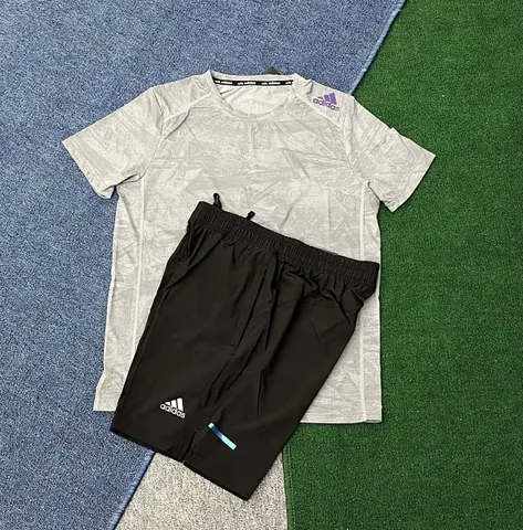 Adidas T-shirt & Shorts Set