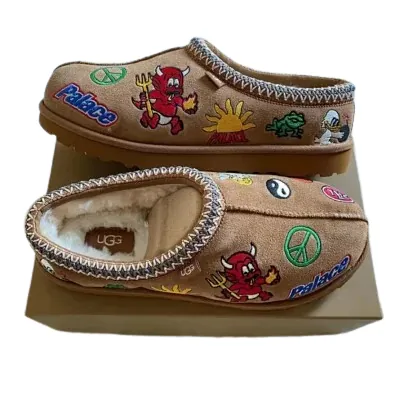 UGG tasman x PALACE